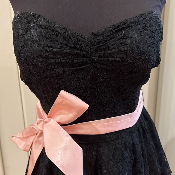 Betsey Johnson size 6 womens dress wedding parties events prom black pink lace - Picture 3 of 5